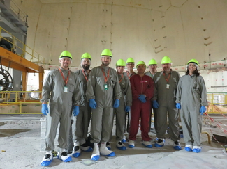 Photo de groupe à la centrale nucléaire José Cabrera