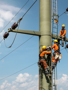 Teaserbild für Kompetenzfelder Energy, Power Grid und Infra Service