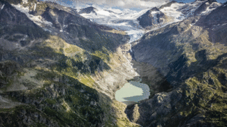 GIF mit Wechselbild einer Simulation mit vollem und leerem Stausee