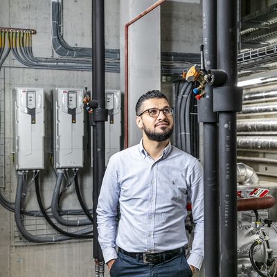 Portrait de Omer Dzaferi, chef de projet chez A1 Elektro AG