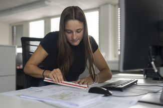 Apprentissage planificatrice-électricienne chez BKW