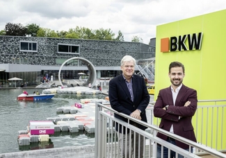 Un duo innovant: Ingo Schneider de la Haute école de Lucerne (l.) avec Jonas Oesch, ceed SA. Photo Monika Flueckiger