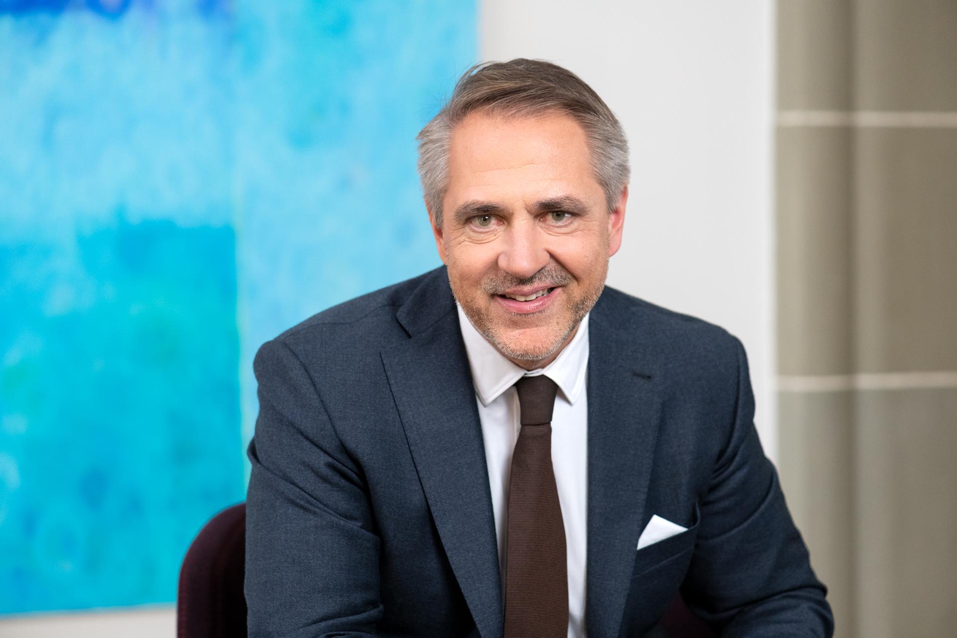 konzernleitung-verwaltungsrat-bkw